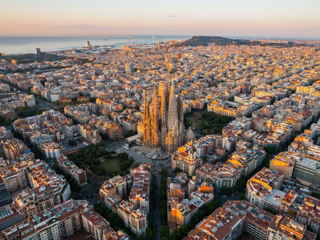 L'esclusiva scena del divertimento di Barcellona: Svelati i segreti meglio custoditi