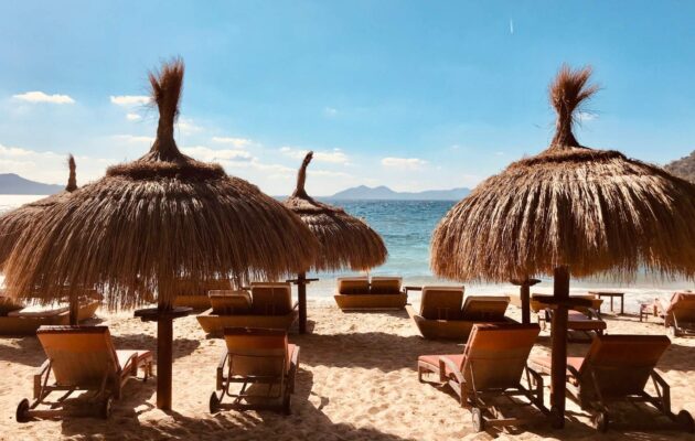 marina beach club valencia img